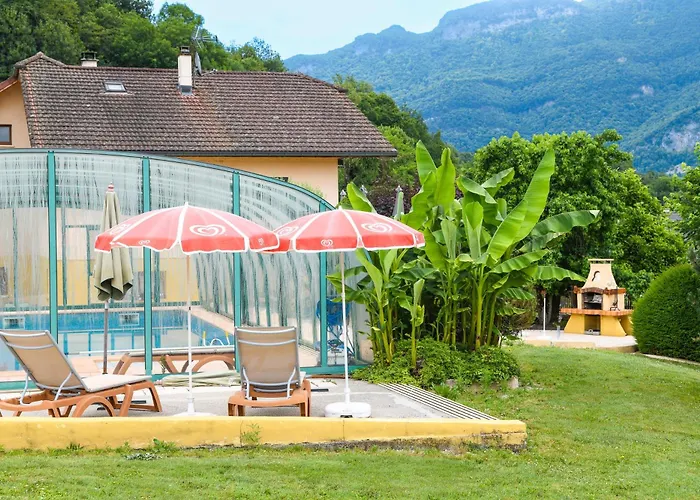 L'oree Du Bois Vakantiehuis Yenne