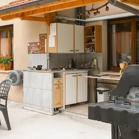 Casa de Férias L'oree Du Bois Yenne