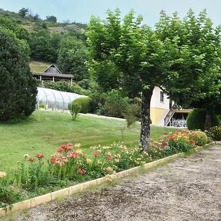 L'oree Du Bois Yenne